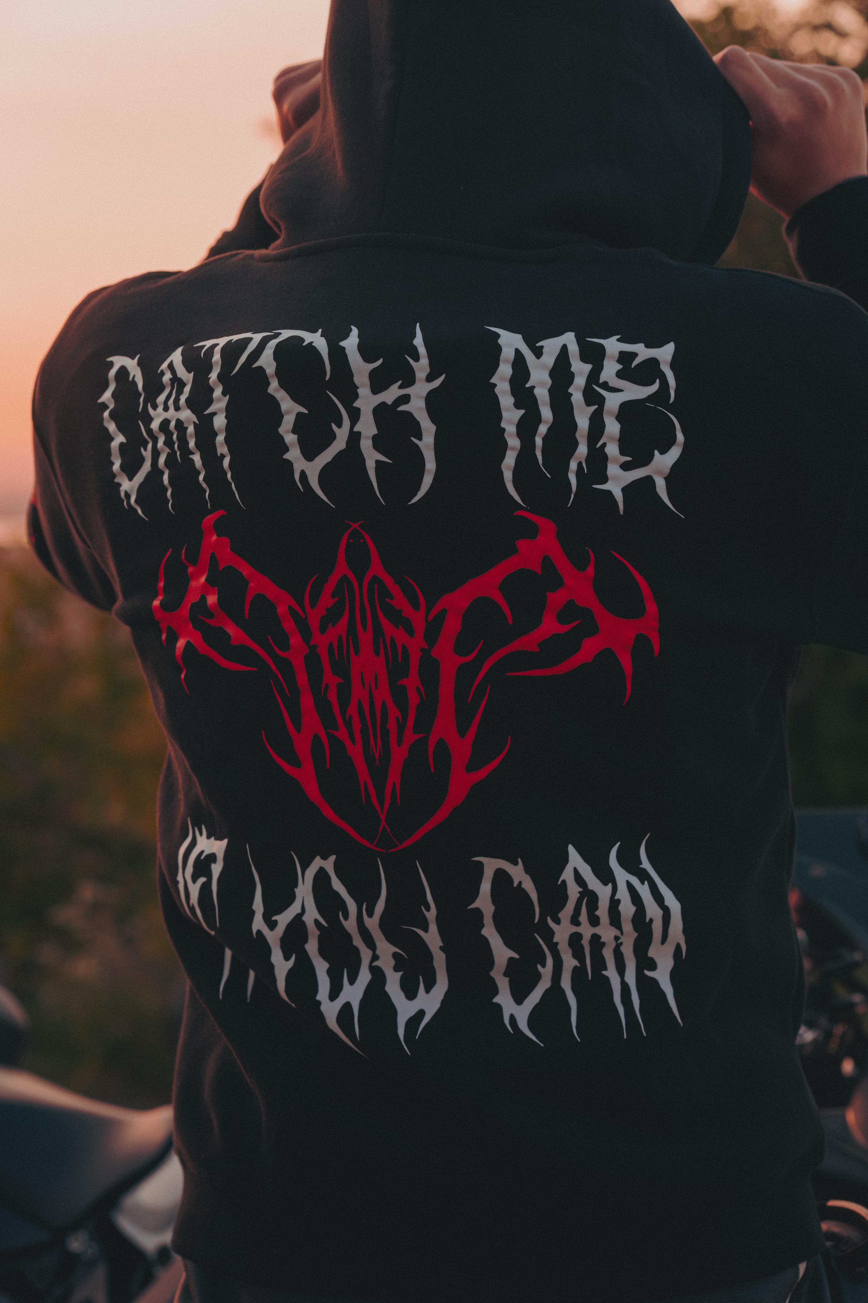 'CATCH ME IF YOU CAN' Pullover Hoodie (Black)